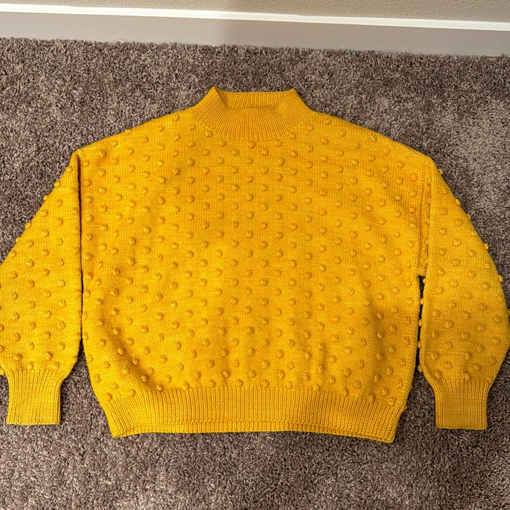 Misha and Puff popcorn sweater in Mango size Medium